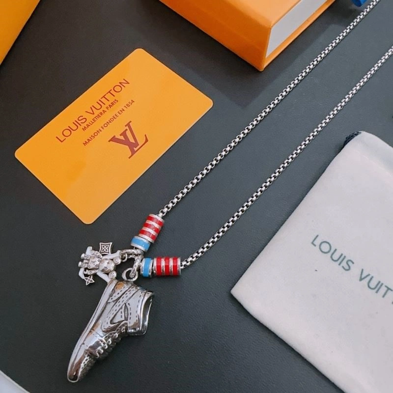 Louis Vuitton Necklaces Unique 249267
