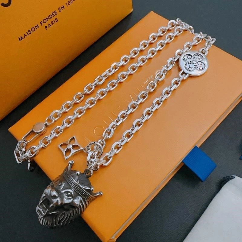Louis Vuitton Necklaces OdorResistant 249266