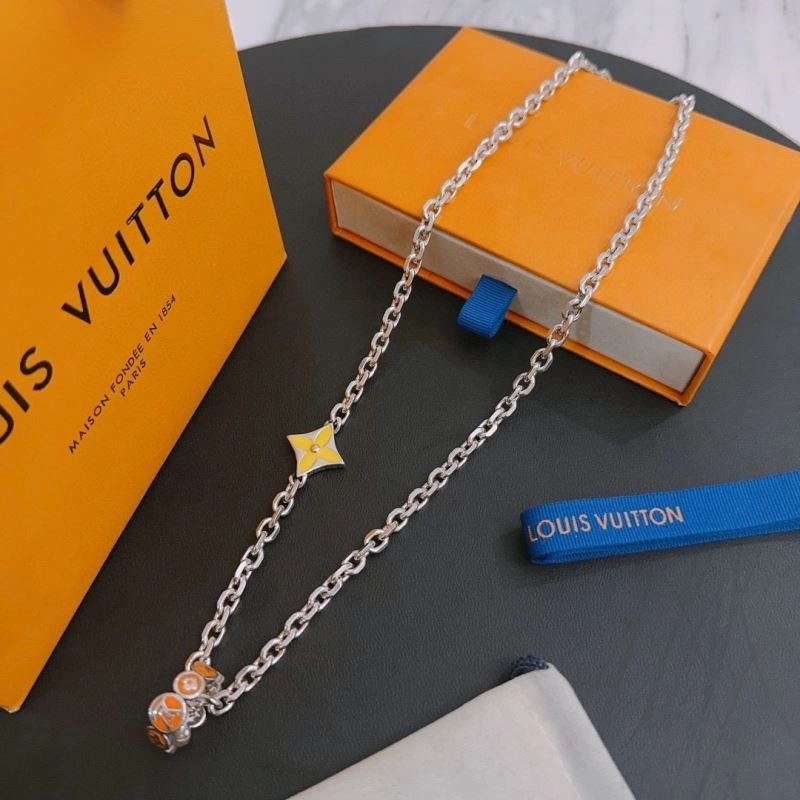 Lightweight Louis Vuitton Necklaces 249262