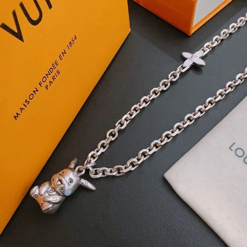 Louis Vuitton Necklaces Stylish 249244