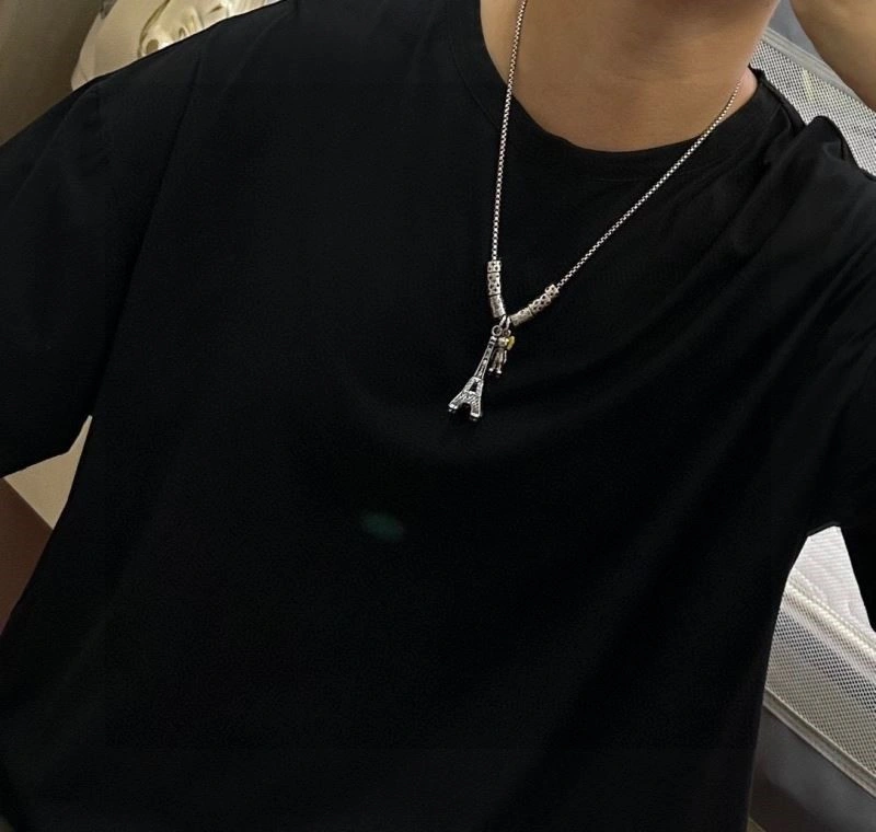 HighPerformance Louis Vuitton Necklaces 249252