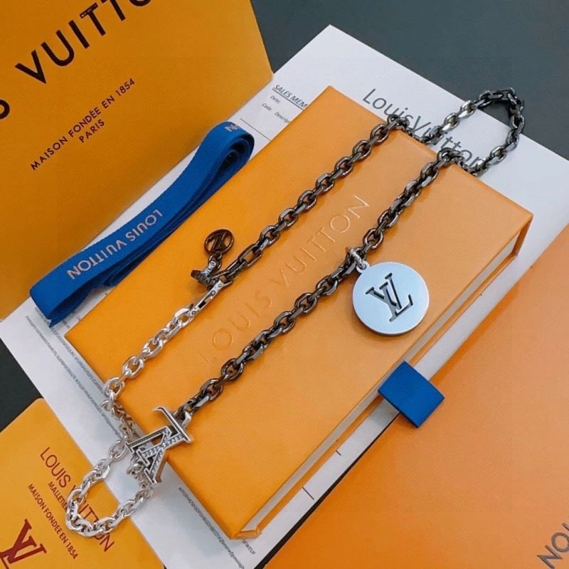 Soft Louis Vuitton Necklaces 249263