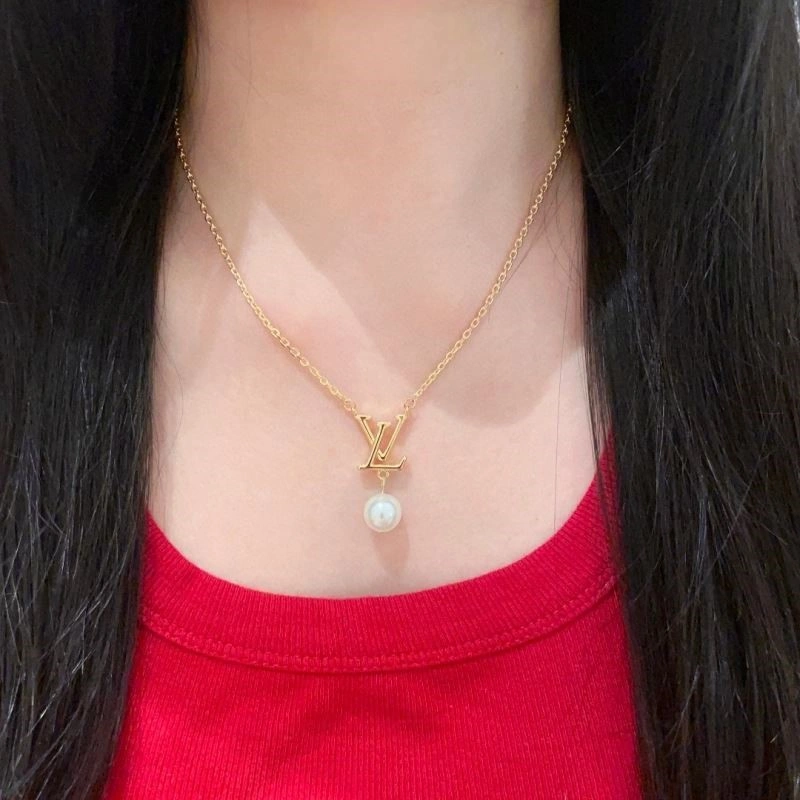 EasyMatch Louis Vuitton Necklaces 249240