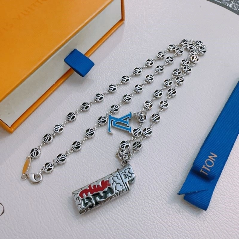 RelaxedFit Louis Vuitton Necklaces 249238