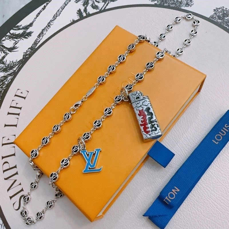RelaxedFit Louis Vuitton Necklaces 249238