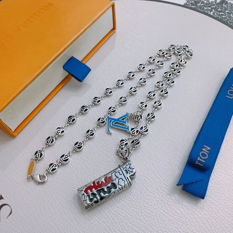 RelaxedFit Louis Vuitton Necklaces 249238