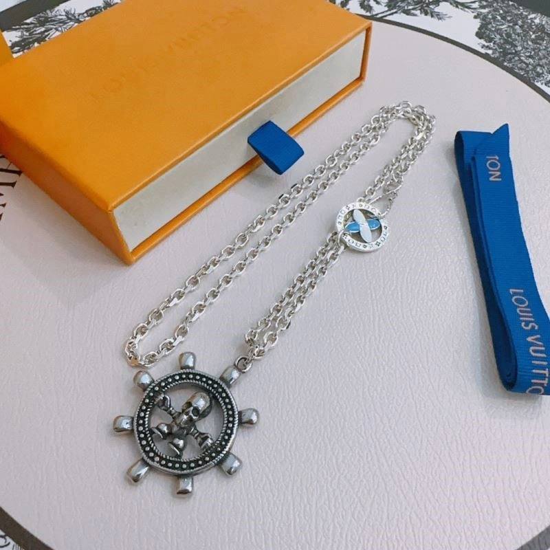 TravelReady Louis Vuitton Necklaces 249236