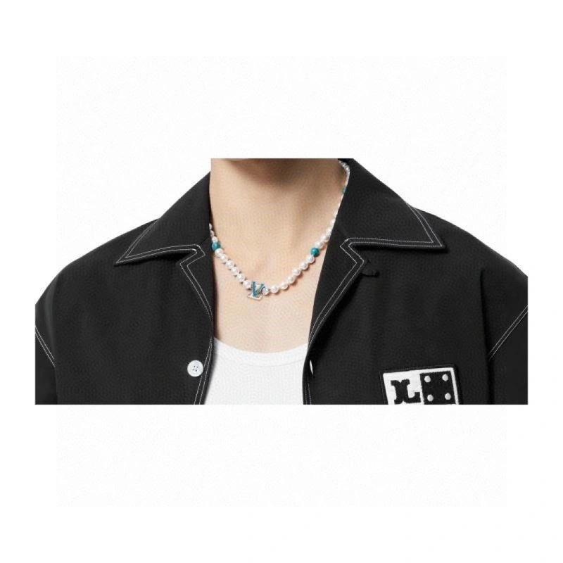 Louis Vuitton Necklaces Modern 249232