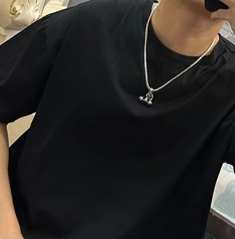 Tailored Louis Vuitton Necklaces 249230