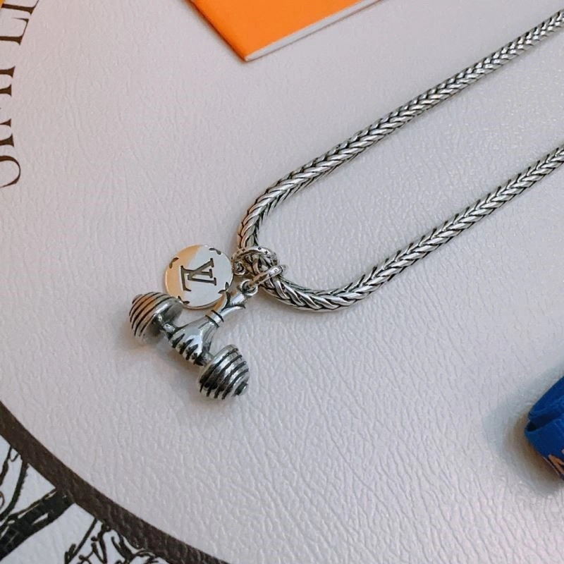 Tailored Louis Vuitton Necklaces 249230