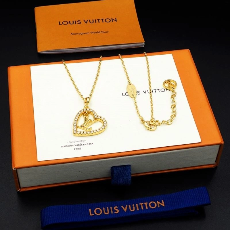 FashionForward Louis Vuitton Necklaces 249226