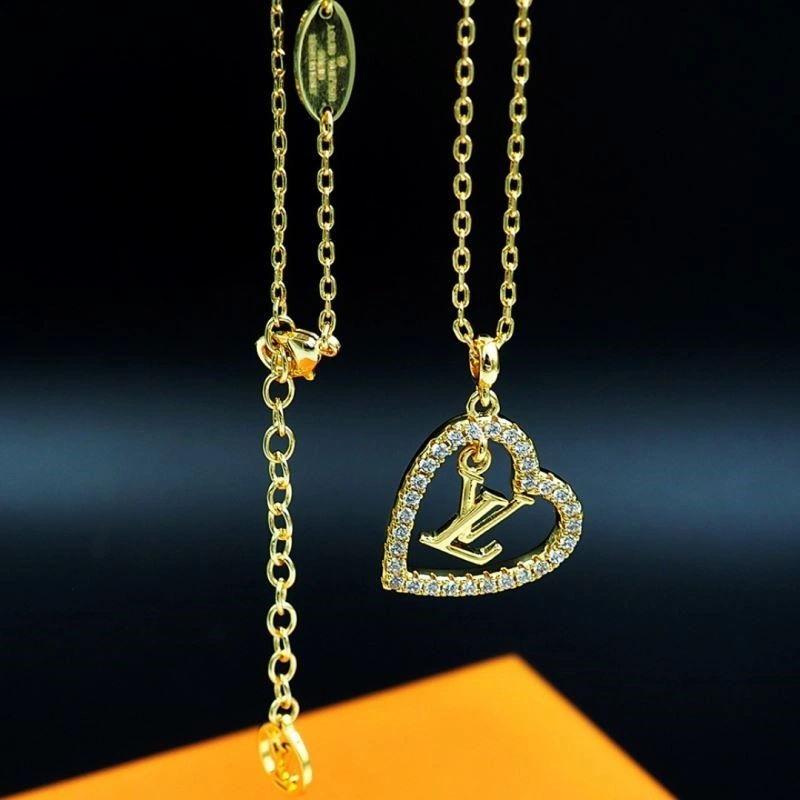 FashionForward Louis Vuitton Necklaces 249226