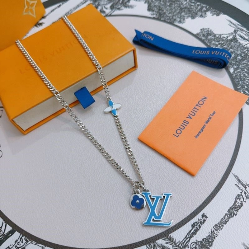 Timeless Louis Vuitton Necklaces 249223
