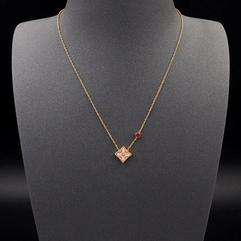 Louis Vuitton Necklaces Flexible 249212