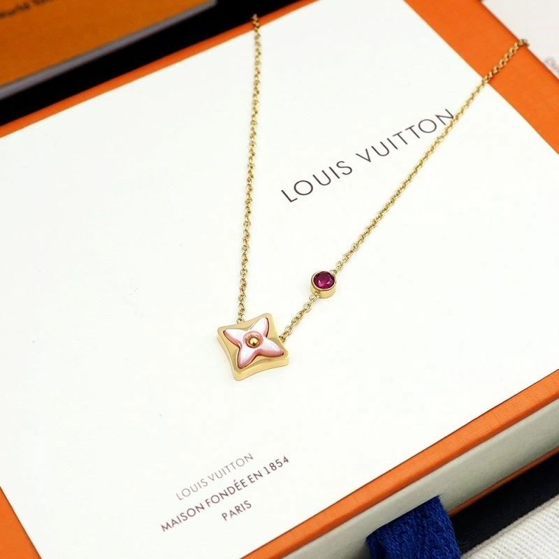 Louis Vuitton Necklaces Flexible 249212