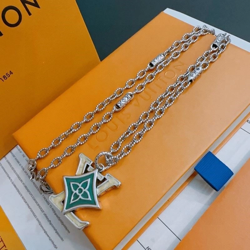 Louis Vuitton Necklaces SportInspired 249209