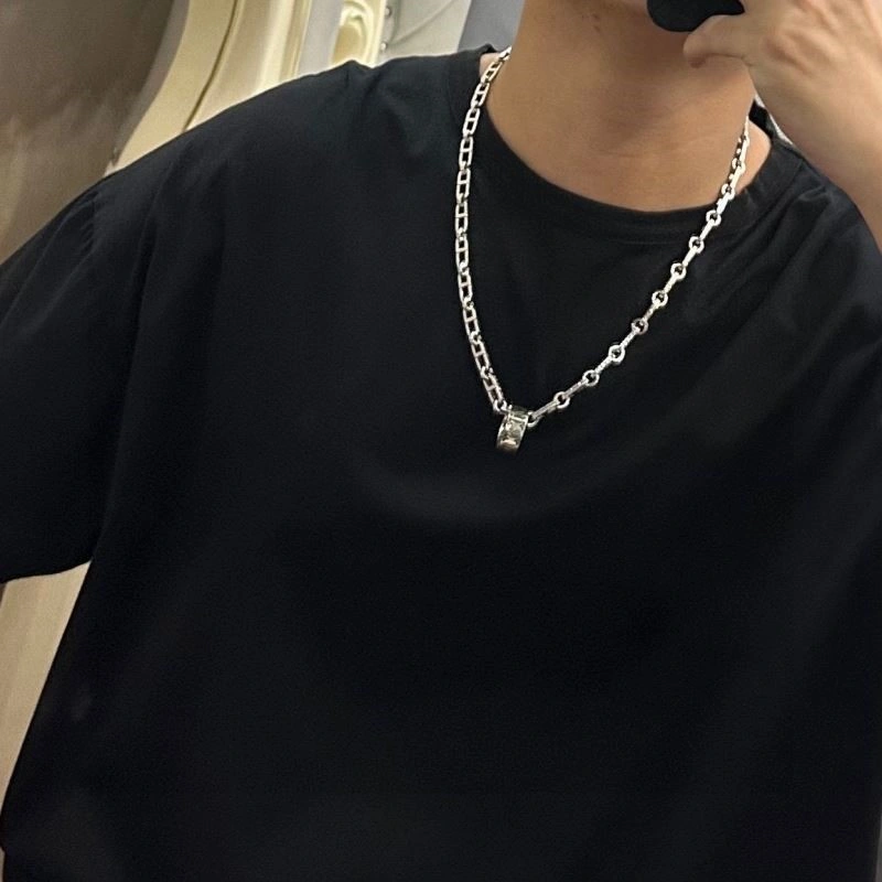 Popular Louis Vuitton Necklaces 249205