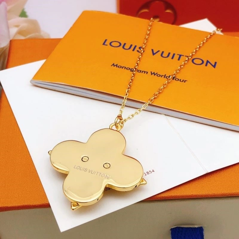 Soft Louis Vuitton Necklaces 248997