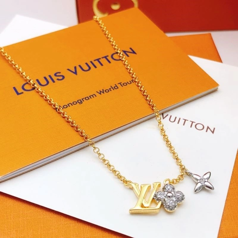 Louis Vuitton Necklaces Bold 248993