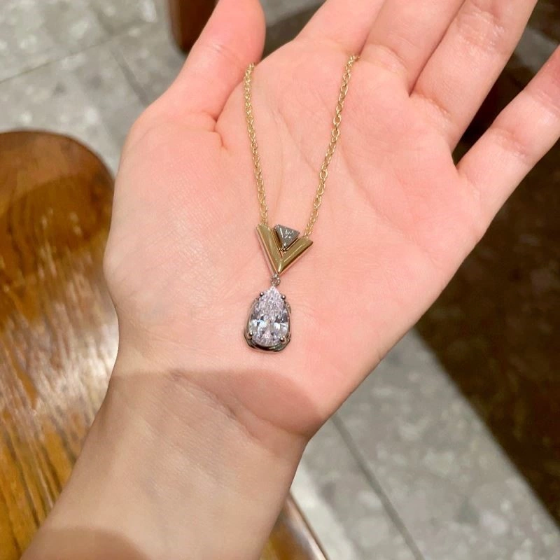 Louis Vuitton Necklaces Chic 248972