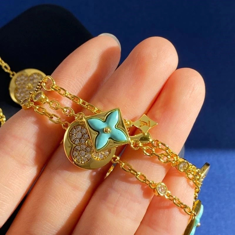 Louis Vuitton Necklaces Casual 248962