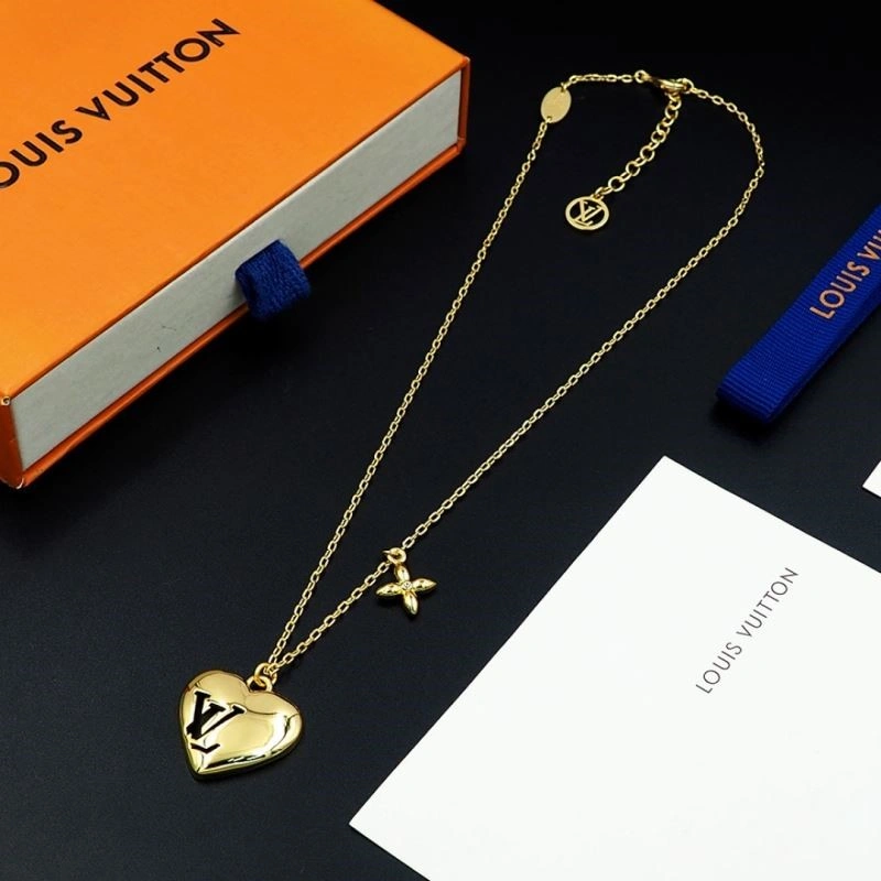 Louis Vuitton Necklaces Chic 248956