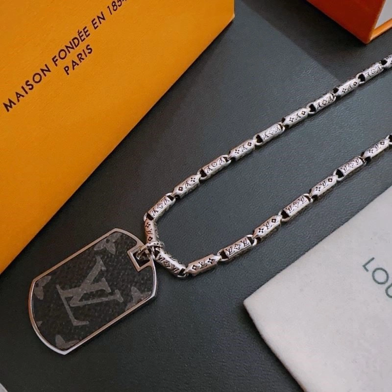 EasyCare Louis Vuitton Necklaces 248963