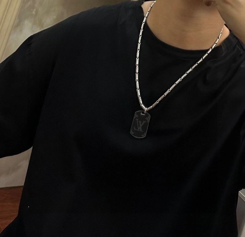 EasyCare Louis Vuitton Necklaces 248963