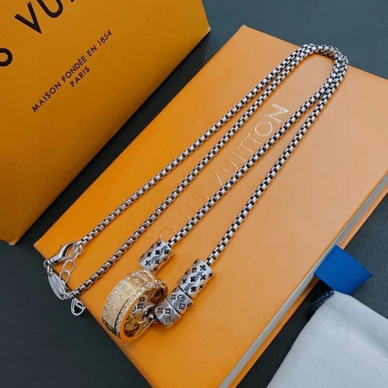 Louis Vuitton Necklaces MultiPurpose 248959
