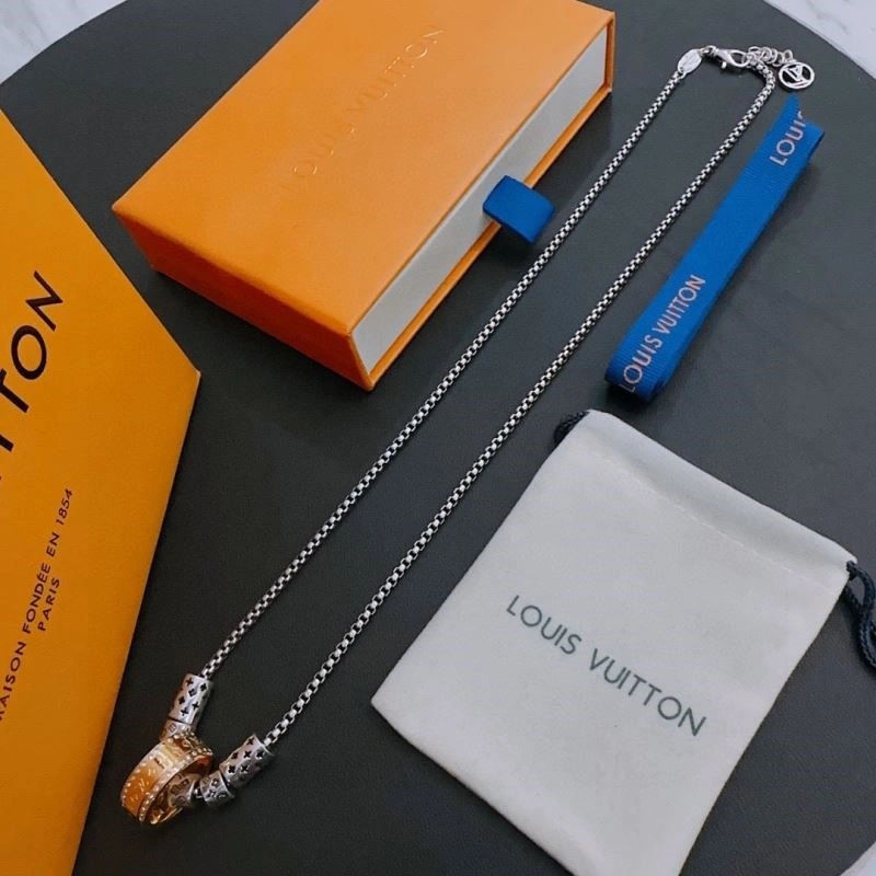 Louis Vuitton Necklaces MultiPurpose 248959