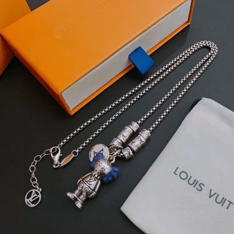 MultiPurpose Louis Vuitton Necklaces 248954