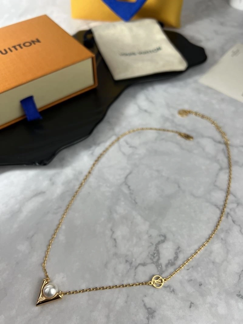 Louis Vuitton Necklaces Flexible 248943