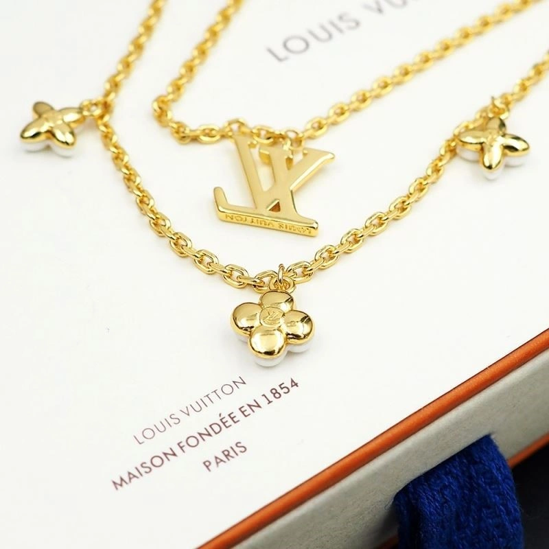 MultiPurpose Louis Vuitton Necklaces 248946