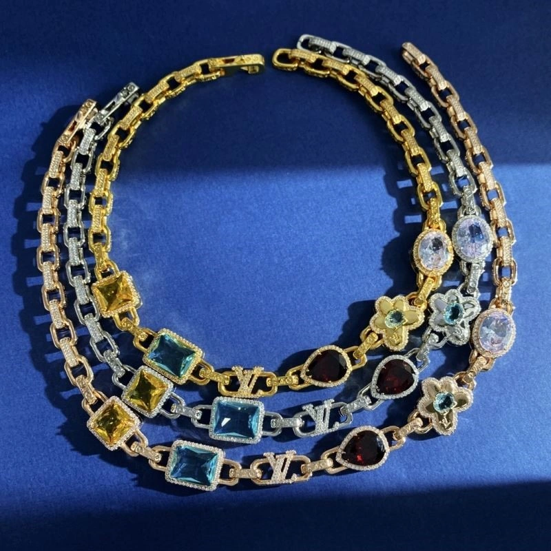 Louis Vuitton Necklaces Upgraded 248964
