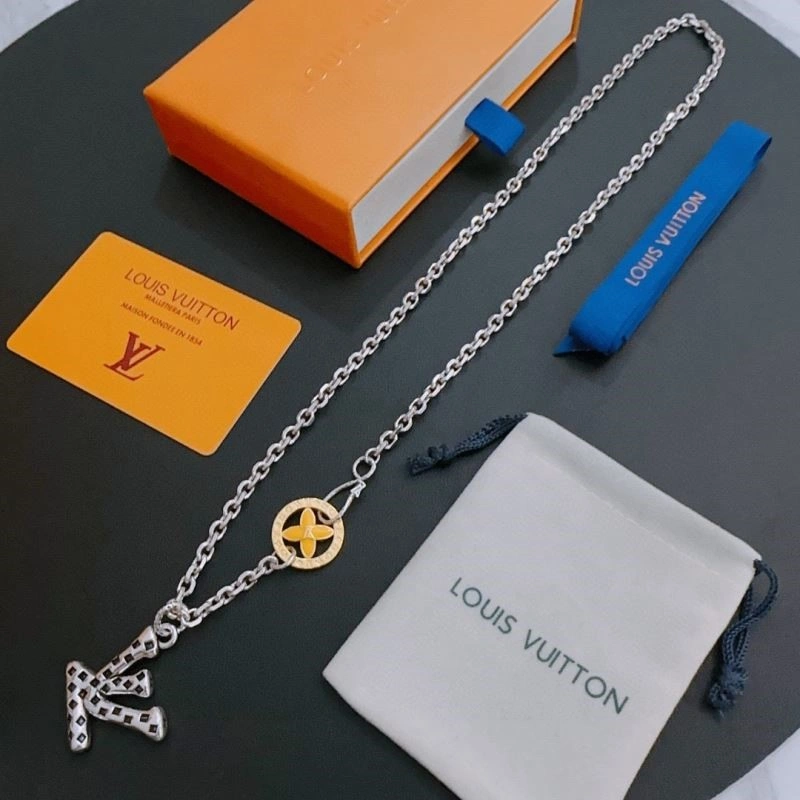 Louis Vuitton Necklaces Timeless 248932