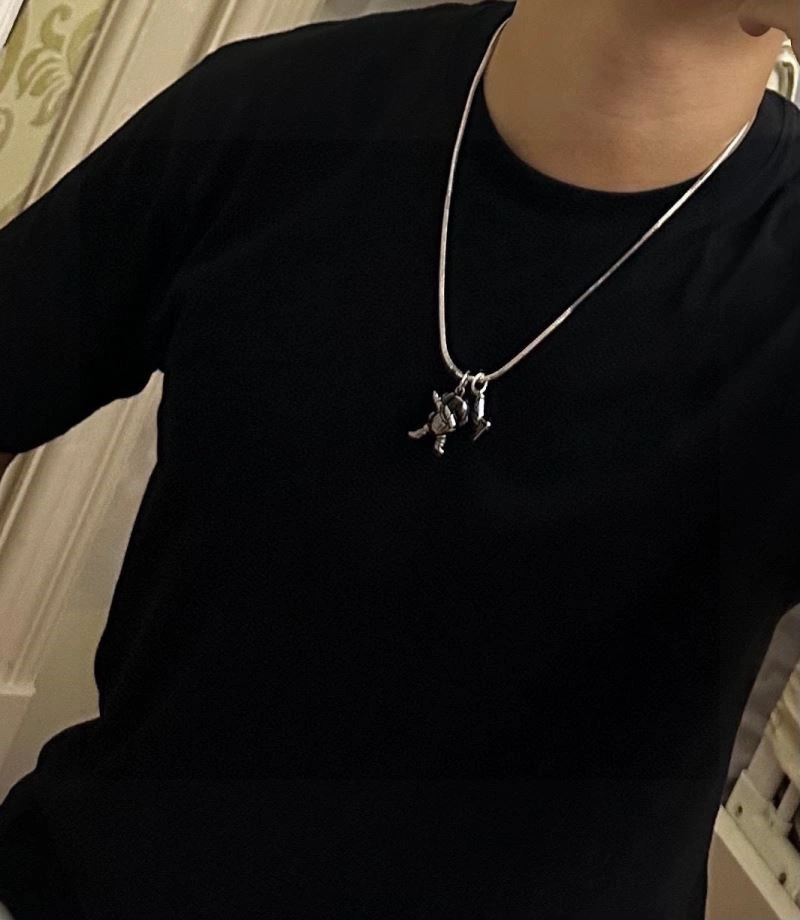 SportInspired Louis Vuitton Necklaces 248912
