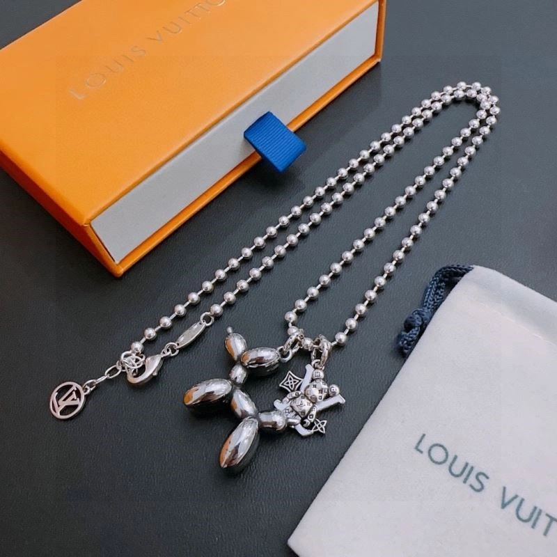 TravelReady Louis Vuitton Necklaces 248925