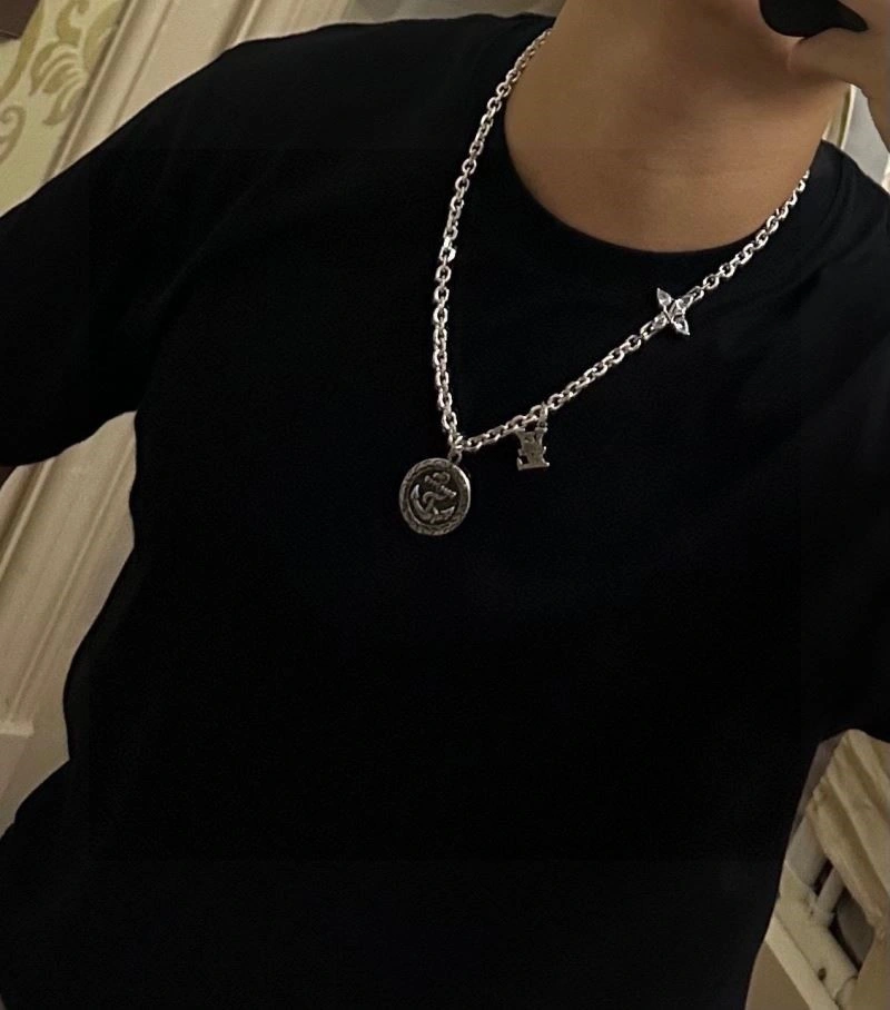 Louis Vuitton Necklaces FastDry 248901