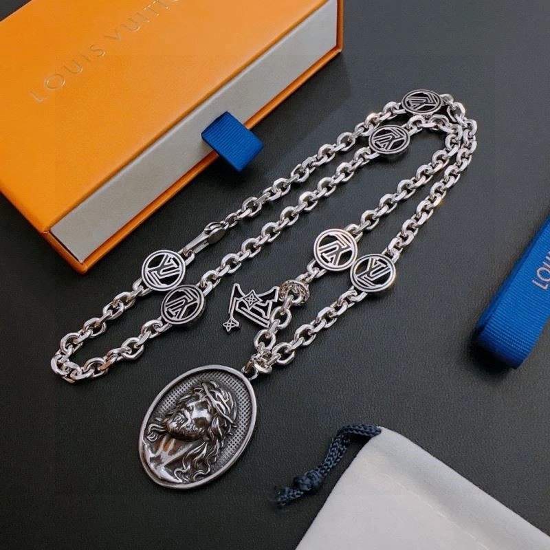 DailyWear Louis Vuitton Necklaces 248923