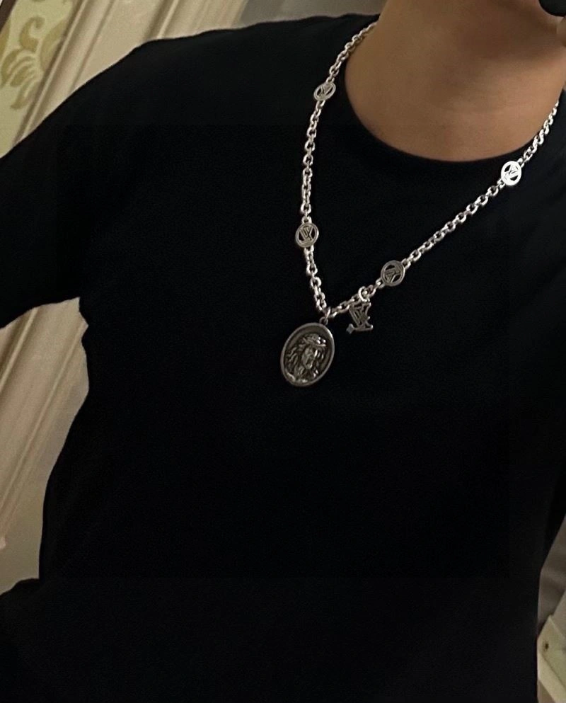 DailyWear Louis Vuitton Necklaces 248923