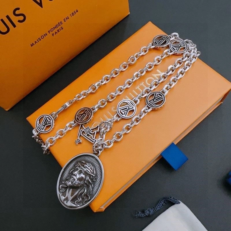 DailyWear Louis Vuitton Necklaces 248923