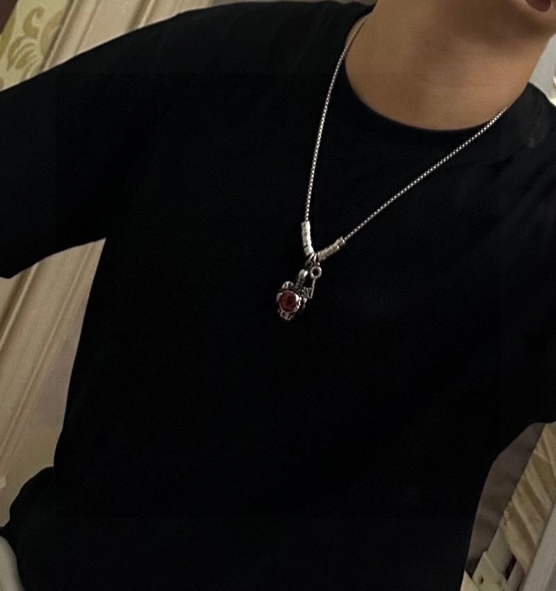Louis Vuitton Necklaces SunProtective 248918