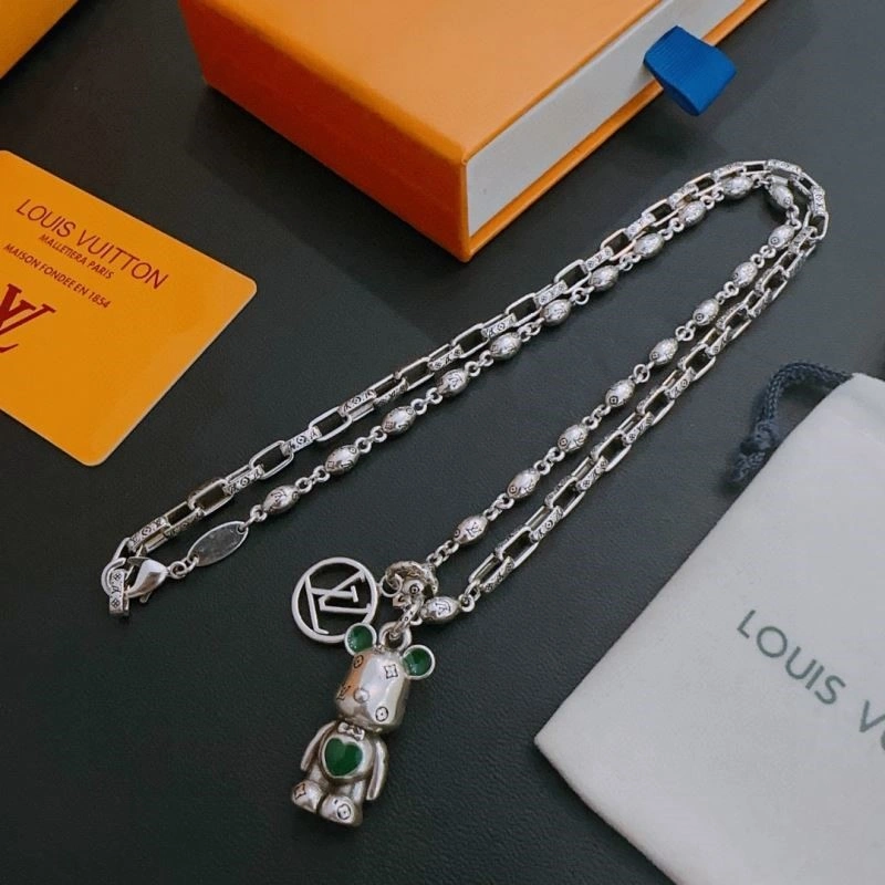Louis Vuitton Necklaces WeatherProof 248909