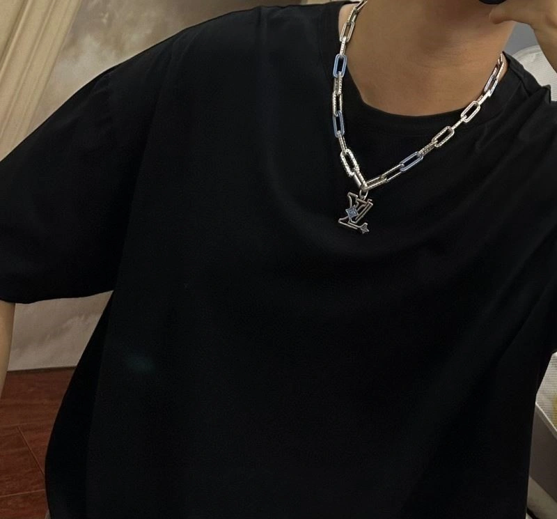 Louis Vuitton Necklaces EasyMatch 248911