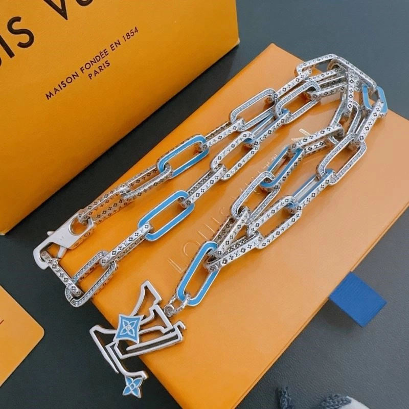 Louis Vuitton Necklaces EasyMatch 248911