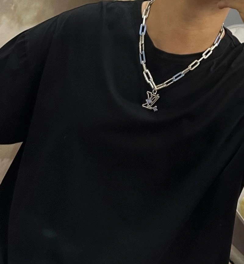 Louis Vuitton Necklaces EasyMatch 248911
