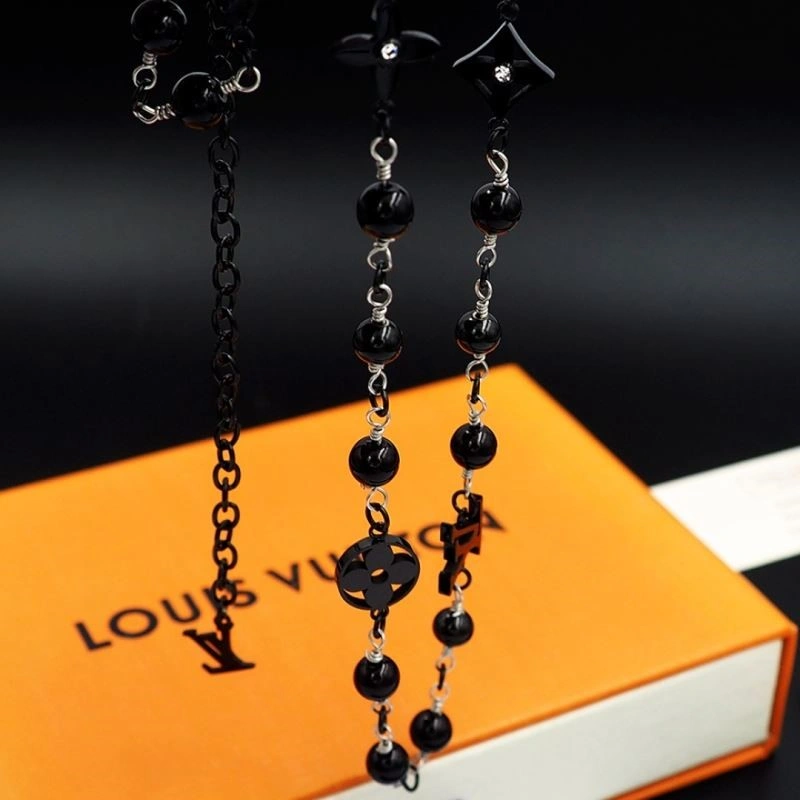 OnTrend Louis Vuitton Necklaces 248927
