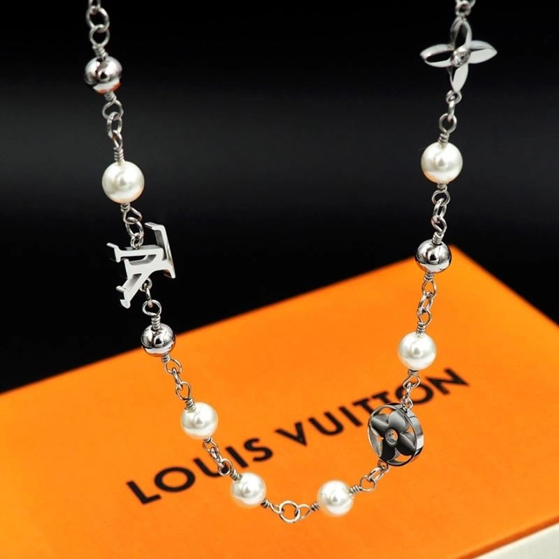 Louis Vuitton Necklaces Efficient 248926