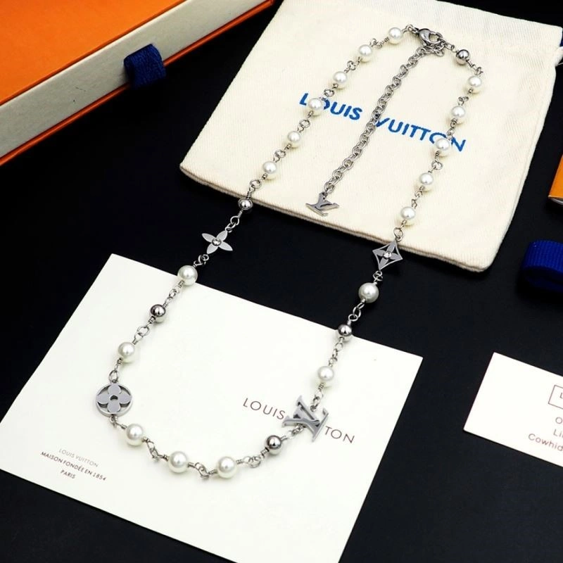 Louis Vuitton Necklaces Efficient 248926