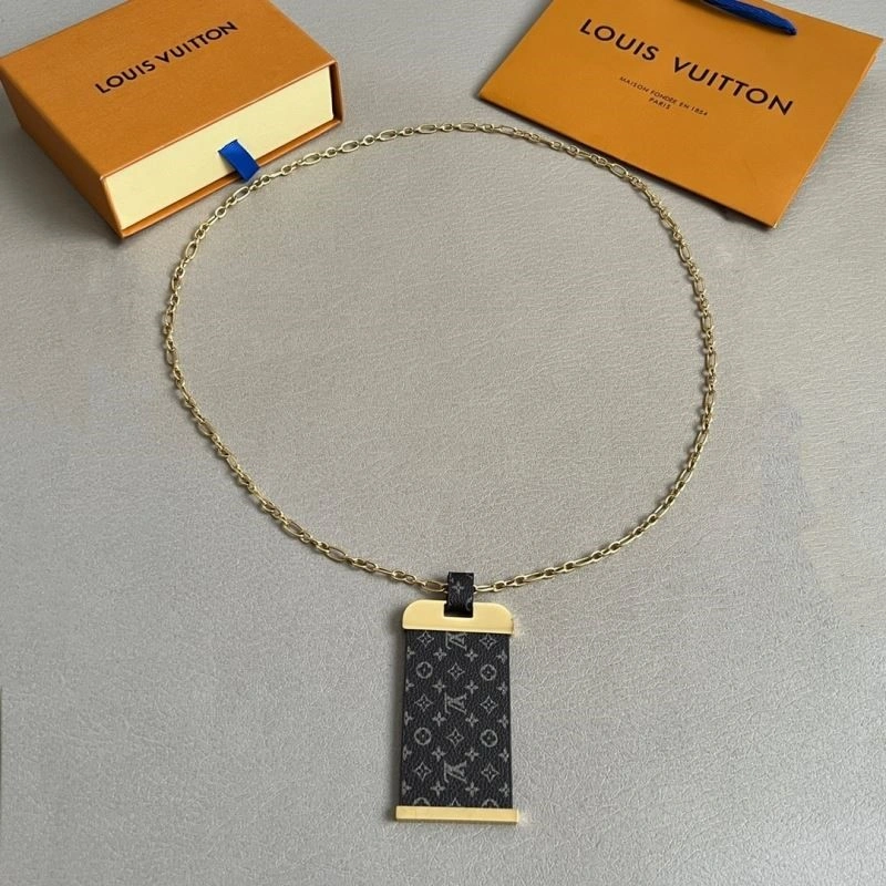 Louis Vuitton Necklaces Colorful 248900
